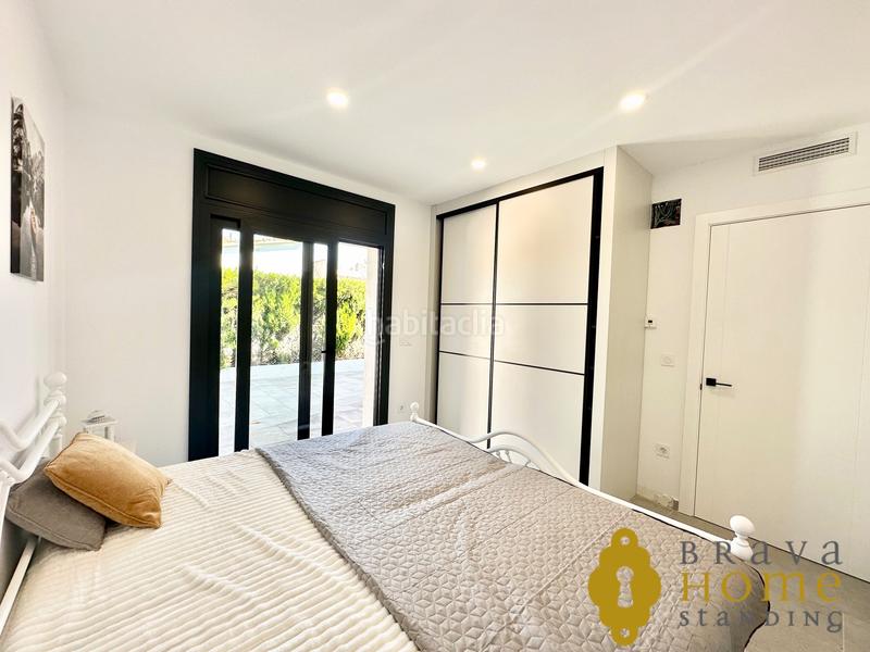 Foto feee21f4-261a-4649-8e8d-e86f889a5f4f. Casa con riscaldamento parcheggio piscina in Requesens Empuriabrava