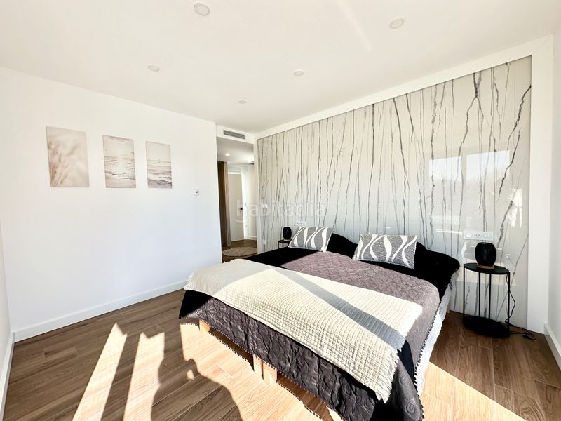 Foto ff148a5a-3b3d-452b-8470-43512c3c5f64. Casa amb calefacció aparcament piscina a Requesens Empuriabrava
