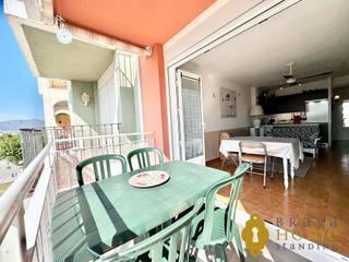 Pis  Carrer badia-gran reserva. Precioso apartamento con piscina en venta en empuriabrava