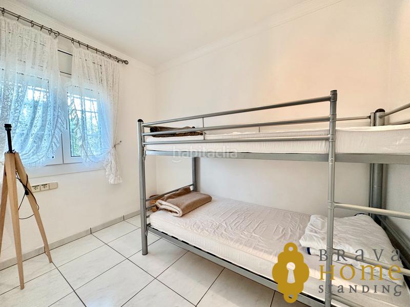 Foto 06056dd3-a545-4a53-912e-719e387d5041. Casa bonita casa al canal ancho con amarre de 12,50m2 en venta en Empuriabrava