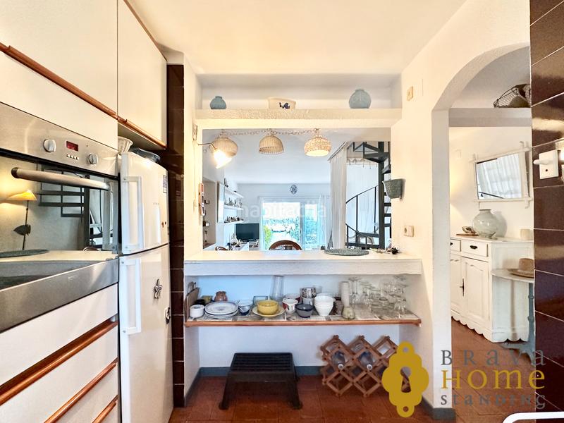 Foto 5361f8cf-072b-4d66-80e5-df6afa71c660. Casa a avinguda port canigó 22 a Santa Margarida Roses