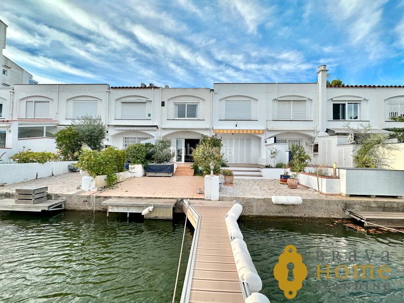 Foto c16fc1c4-ac6d-40f2-9bcc-27133d9c92fe. Casa a avinguda port canigó 22 a Santa Margarida Roses