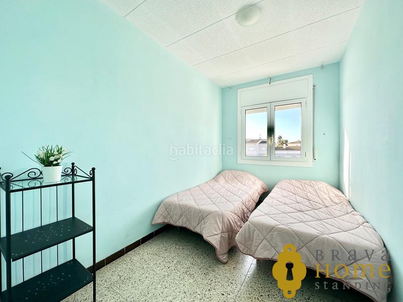 Foto 1427407a-afd6-4bd5-9646-61362db56f0c. Maison avec parking piscine dans Francolí - Freser - Noguera Empuriabrava