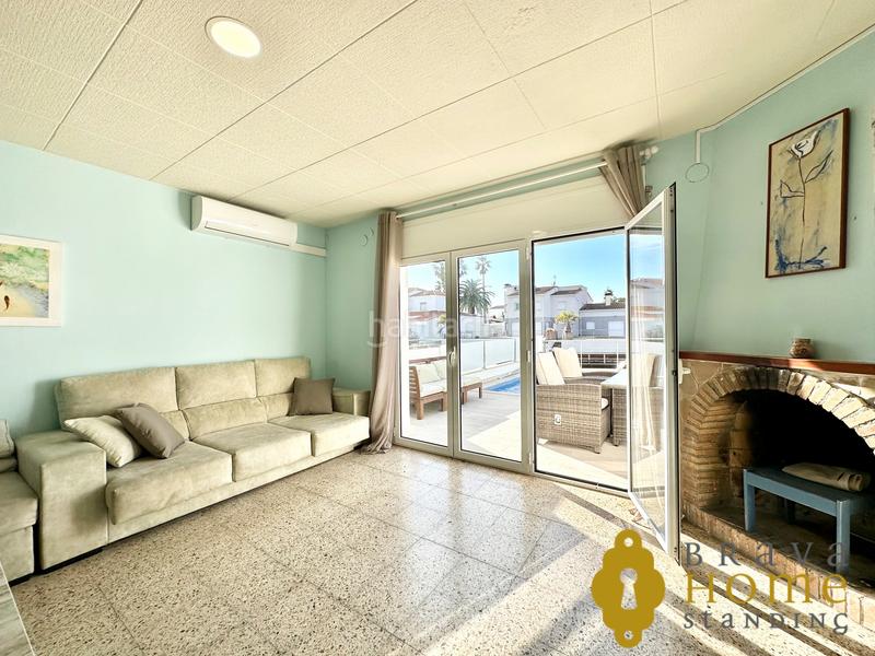 Foto 1c0a3010-f978-4ffa-953b-f6e224b0c605. Maison avec parking piscine dans Francolí - Freser - Noguera Empuriabrava