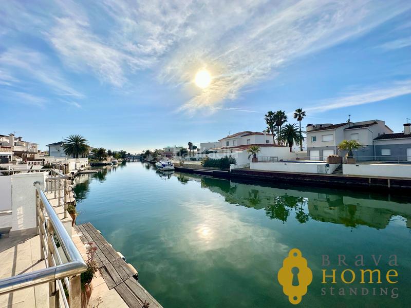 Foto 5c0b12d3-78cd-4fb7-b679-db1e5088ef25. Maison avec parking piscine dans Francolí - Freser - Noguera Empuriabrava