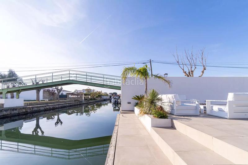 Foto 1d5cfa8e-e130-407f-a3bb-49b0491ef081. Haus mit parking pool in Cap Ras - Creus - Falconera Empuriabrava