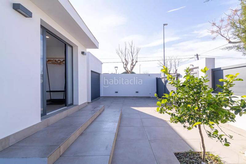 Foto 78d9a0ef-f1fc-4630-be97-085b2bc391e8. Haus mit parking pool in Cap Ras - Creus - Falconera Empuriabrava