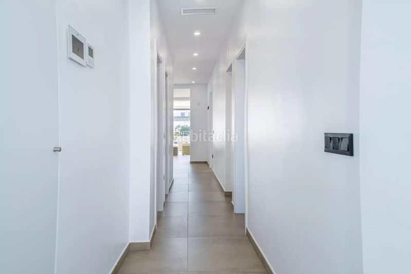 Foto 06d3e1b3-703d-4ff3-bcaa-3b250e742928. Casa amb aparcament piscina a Cap Ras - Creus - Falconera Empuriabrava