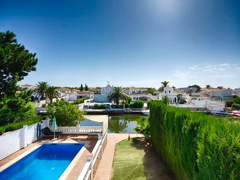 Foto 02d49e4f-c7a9-4e87-84bb-66316c40f4d8. Maison avec parking piscine dans Tordera - Fluvià - Llobregat Empuriabrava