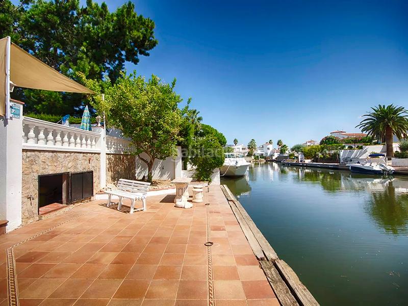 Foto 9180c778-b695-4dd5-b0d8-6ad2ac3d5c56. Maison avec parking piscine dans Tordera - Fluvià - Llobregat Empuriabrava