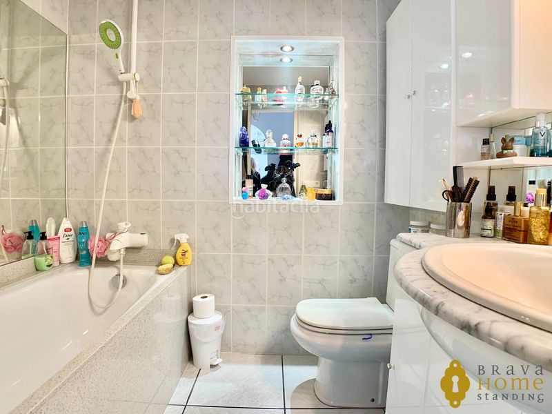 Foto 46a05507-f7e9-49fb-a600-d8003383813d. Casa amb calefacció aparcament piscina a Cap Ras - Creus - Falconera Empuriabrava