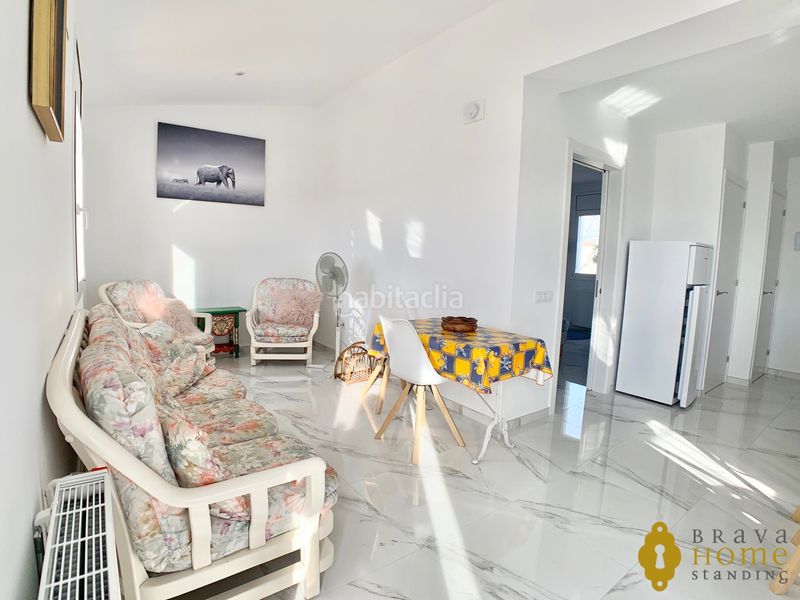 Foto 63d53c87-4440-4d40-9539-49c979d8befb. Casa amb calefacció aparcament piscina a Cap Ras - Creus - Falconera Empuriabrava