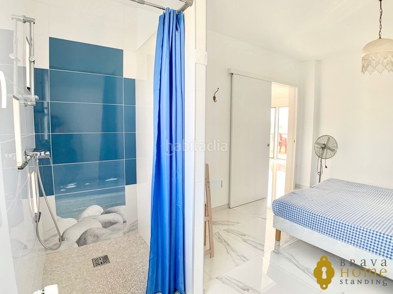 Foto 6a76dbb5-2c67-404d-9bf3-ced5744fc2e8. Casa amb calefacció aparcament piscina a Cap Ras - Creus - Falconera Empuriabrava