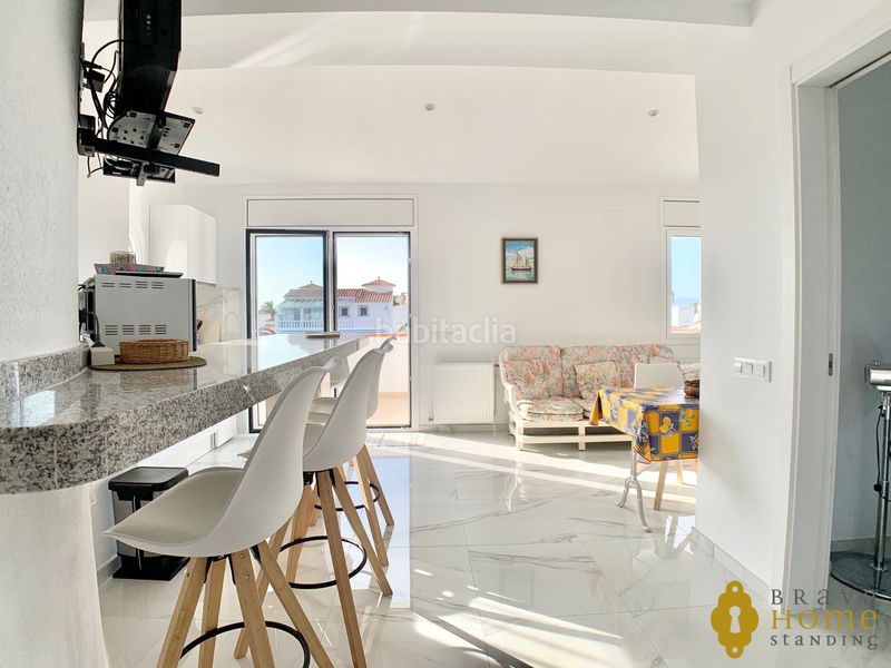 Foto f852d1c4-1668-4771-a78b-4d4be1eb5559. Casa amb calefacció aparcament piscina a Cap Ras - Creus - Falconera Empuriabrava