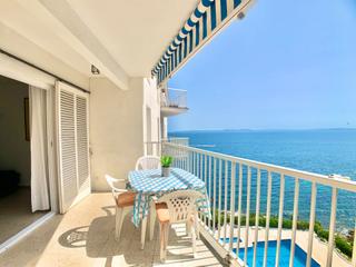 Pis  Carretera canyelles. Precioso apartamento en 1ª línea de mar y con piscina en venta e