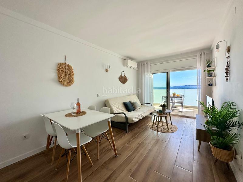 Foto 30dc409a-87ac-4bb9-ad88-fec06016bebc. Piso en carretera canyelles 12 precioso apartamento en 1era linea de mar con licencia turística y parking privado en Roses