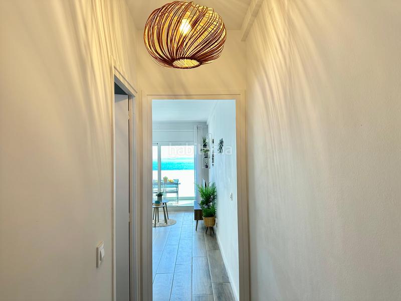 Foto c7d4dd1f-a1bb-480f-86cf-248917429471. Piso en carretera canyelles 12 precioso apartamento en 1era linea de mar con licencia turística y parking privado en Roses