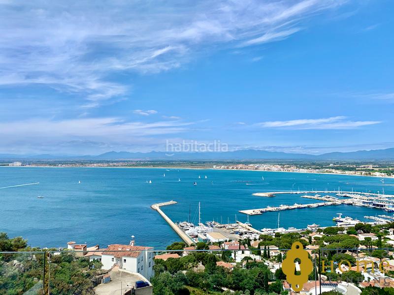 Foto 61945348-7b98-4be0-9a8a-b45268202112. Casa  con vistas panorámicas al mar en venta . en Roses
