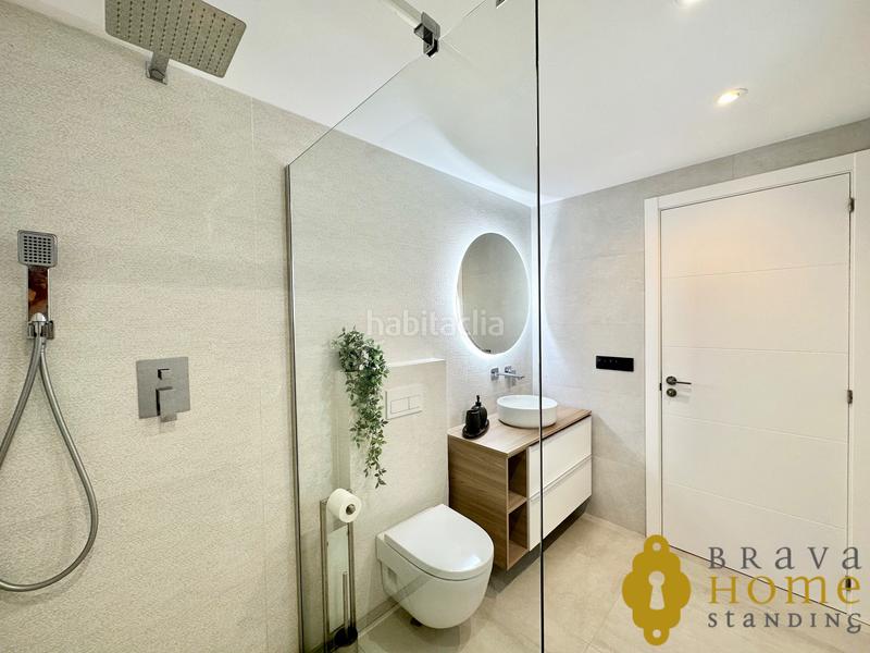 Foto 7f3b8a81-ff27-479f-8e0d-fb3e60f844cf. Casa  con vistas panorámicas al mar en venta . en Roses