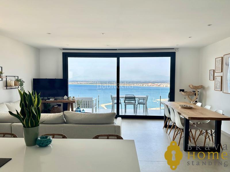 Foto d6896b97-50bd-4bcc-9b44-b94d2b8affcf. Casa  con vistas panorámicas al mar en venta . en Roses