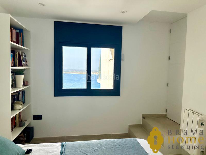 Foto f84cce22-fdac-4cce-bbda-bfdb15039aea. Casa  con vistas panorámicas al mar en venta . en Roses