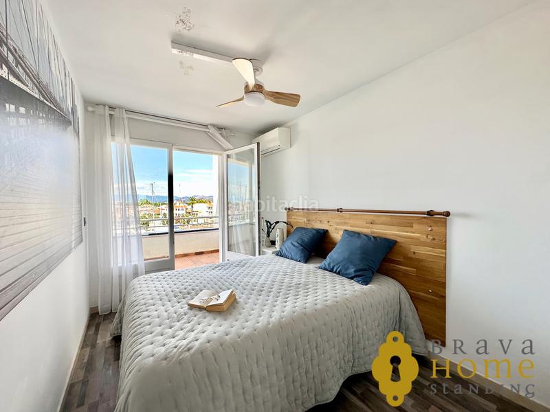 Foto 73ecc2d5-60b2-409c-8a51-c7490a07d9e1. Attico con parcheggio in Salins - Cavall de Mar Empuriabrava