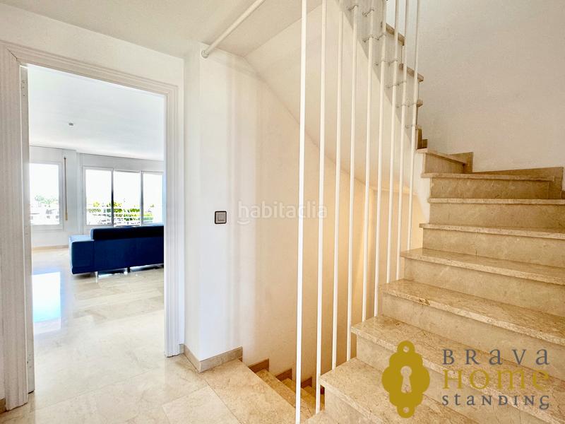 Foto b1f9dd26-8d3b-4378-811c-a80b10978489. Attico con parcheggio in Salins - Cavall de Mar Empuriabrava