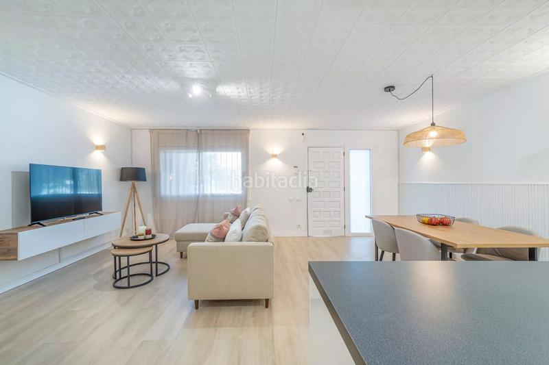 Foto 22cc31ac-b787-41f4-a3fb-595c23428987. Pis a Moxó - Sant Mori Empuriabrava