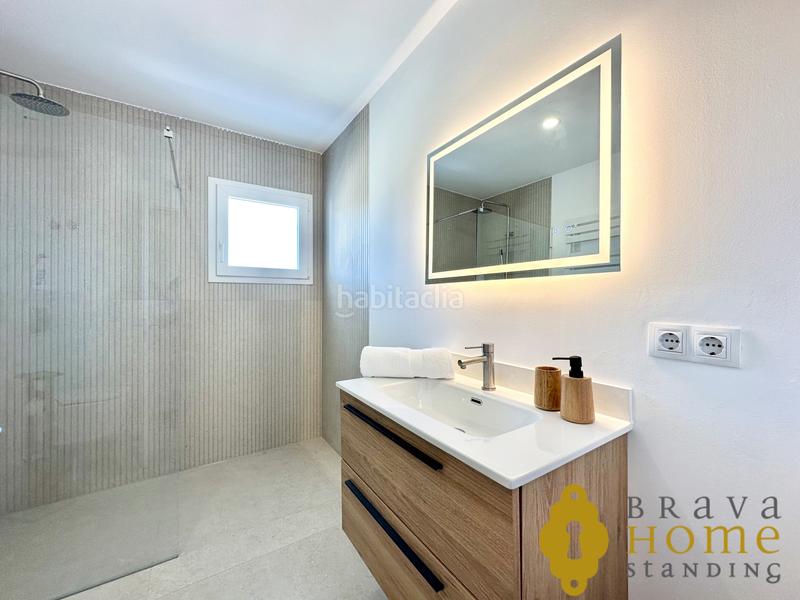 Foto 6075c18f-4851-4dd6-ad94-312f109f3184. Casa con parcheggio piscina in Puig Rom-Canyelles-Almadrava Roses