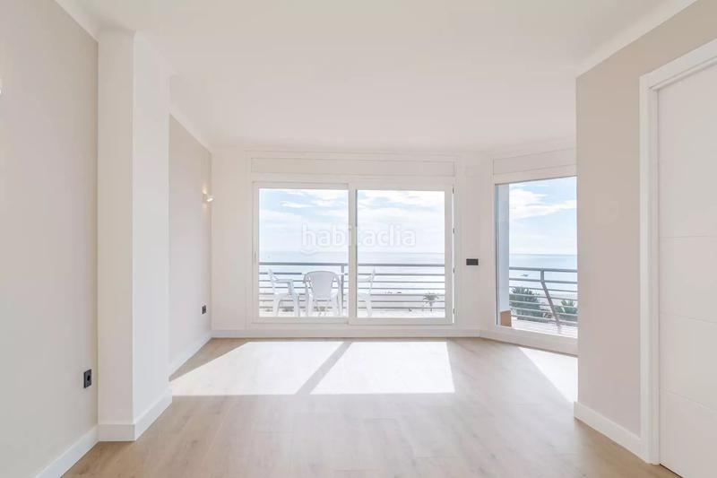 Foto 271600ad-a94e-4f0b-baa3-d3e5b5374980. Flat in carrer salins 1 línea 2 in Salins - Cavall de Mar Empuriabrava