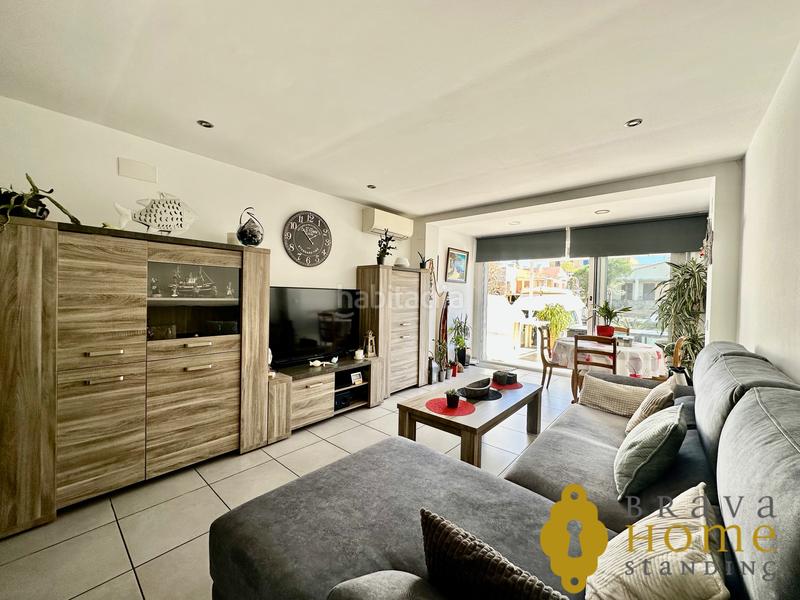 Foto 0dd48540-93b8-432b-aecf-8efea53307ca. Haus mit parking in Santa Margarida Roses