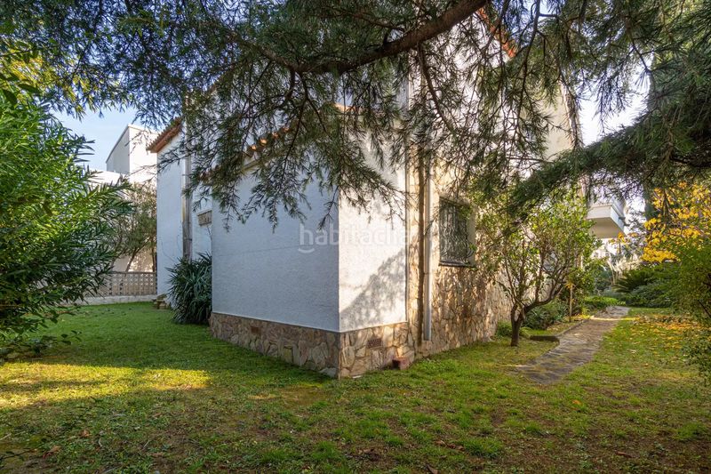 Foto 1257052e-f7b9-454b-85b7-4be25041ec2a. Casa amb aparcament piscina a Muga - Gran Reserva - Badia Empuriabrava