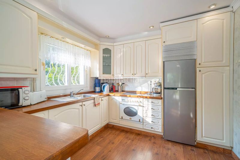 Foto 2e54d511-3d6b-46e7-9a10-8efa3ea6080a. Casa amb aparcament piscina a Muga - Gran Reserva - Badia Empuriabrava