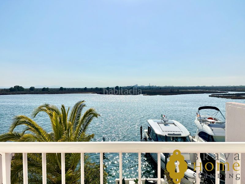 Foto 7c3e5300-54b9-4292-8591-33d78ec6dfd4. Casa amb aparcament a Santa Margarida Roses