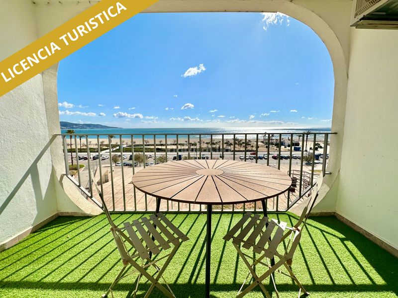 Foto aafeb634-6b34-4ae2-b184-ebfd7312bd6b. Pis a calle poblat tipic-edifici nausica 14 a Muga - Gran Reserva - Badia Empuriabrava