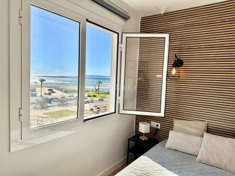 Foto cd8104af-6492-41da-944e-995bf02a561b. Pis a calle poblat tipic-edifici nausica 14 a Muga - Gran Reserva - Badia Empuriabrava