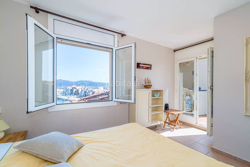 Foto a3abec3b-ce93-4c07-aaa2-a625851d6a28. Casa amb aparcament a Salins - Cavall de Mar Empuriabrava