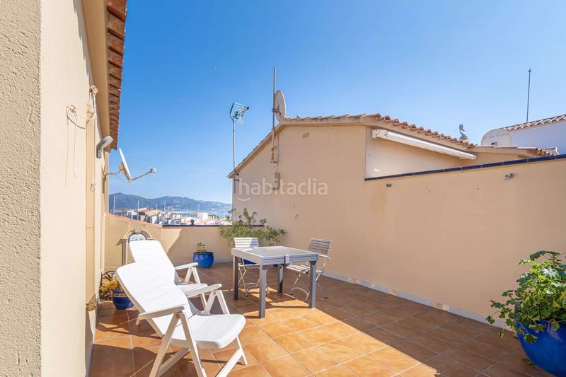 Foto bb574e65-8ee7-41ab-9007-2beb93f3edbe. Casa amb aparcament a Salins - Cavall de Mar Empuriabrava