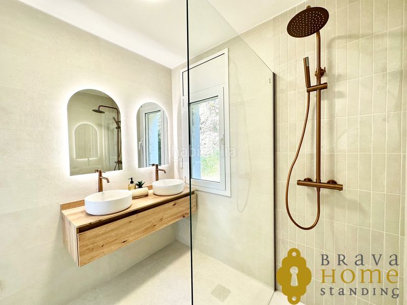 Foto a30818c2-ba35-48eb-803d-9076522b4a1c. Pis amb aparcament a Puig Rom-Canyelles-Almadrava Roses