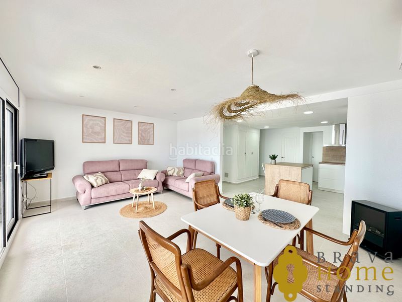 Foto b2e4cfb3-8f35-4c36-a7e3-e878d4620896. Pis amb aparcament a Puig Rom-Canyelles-Almadrava Roses