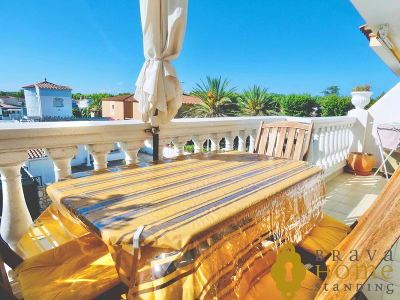 Foto 411f6c63-508c-4784-ae2f-0a48ff8fc30a. Pis amb piscina a Francolí - Freser - Noguera Empuriabrava