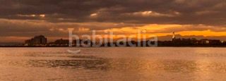 Foto cc196b8a-6207-4463-846c-328880ee483f. Pis amb piscina a Sant Maurici Empuriabrava