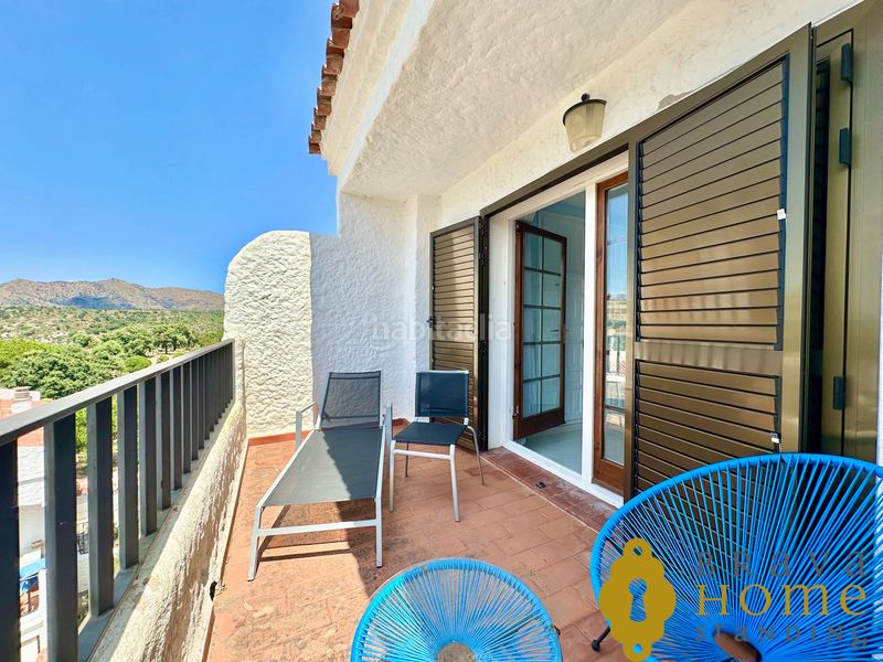 Foto 76245c1f-8407-4cfa-adeb-02b7a93a5185. Casa amb xemeneia aparcament piscina a Puig Rom-Canyelles-Almadrava Roses