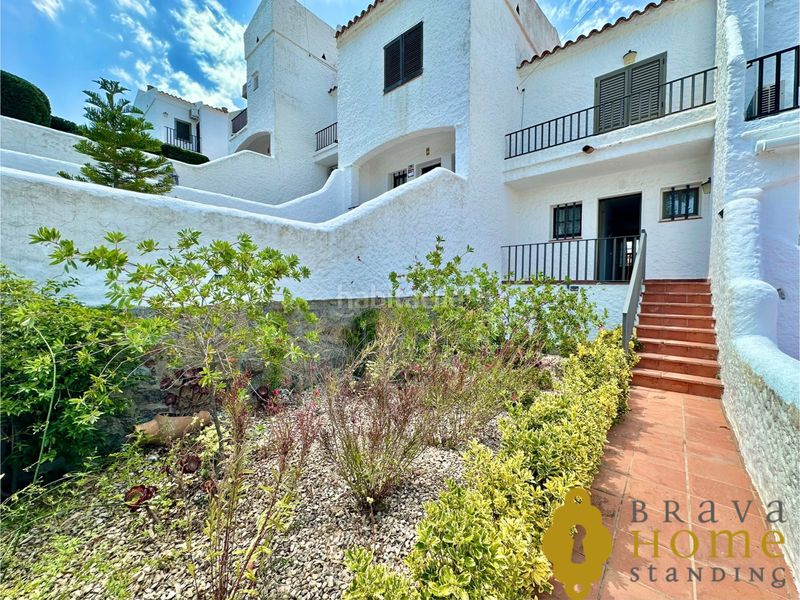 Foto ff97fece-c181-441e-8292-88c11793cf6c. Casa amb xemeneia aparcament piscina a Puig Rom-Canyelles-Almadrava Roses