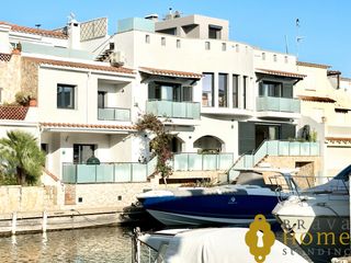 Casa a Carrer Port Grec 112