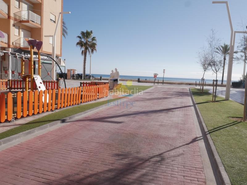 Foto b8f2991d-3c84-4e75-b3f2-0db4c9f709d9. Locale commerciale in Sant Antoni Cullera