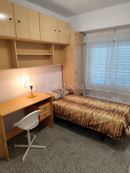 Foto bd058f00-d8c2-4a05-91c1-99b6ba797d32. Alquiler piso  en san blas en Ensanche-Diputación Alicante