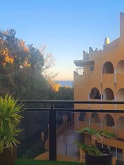 Miete Appartement in Pueblo Español-Coveta Fumá. Apartamento en alquiler en la coveta fuma