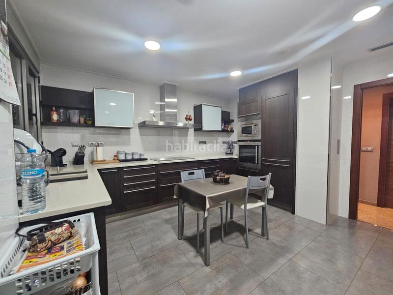 Foto d2559ab9-22b5-49eb-b767-ce685302e2ad. Penthouse with heating parking in Centro Almazora / Almassora