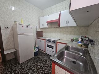 Piso  Carrer del mestre caballero. Piso para entrar a vivir con ascensor